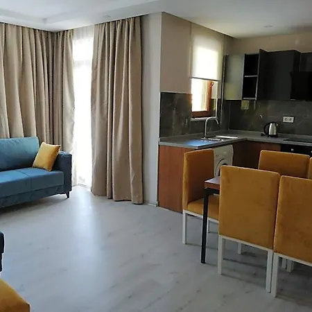 Apartahotel Sirena & 4*