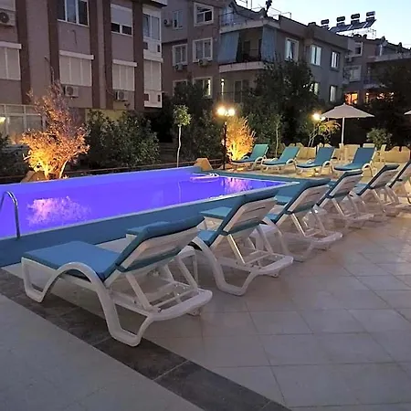 Apart-hotel Sirena &