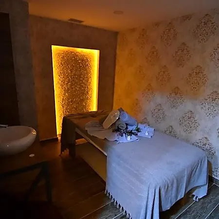 Sirena & Apart-hotel