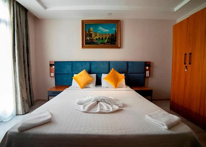 Sirena & Hotel apartamentowy 4*